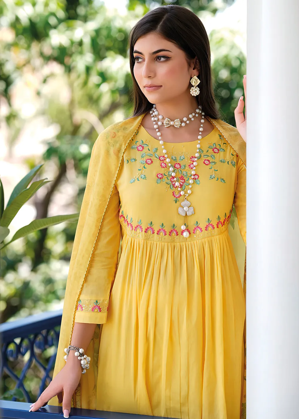 Graceful Yellow Mal Mal Cotton Casual Look Salwar Suit